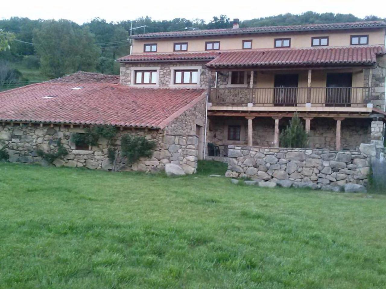 Casa Rural La Tablilla Y La Terraza Navalperal de Tormes Exterior foto